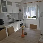 Dom wakacyjny Nicole Bibinje