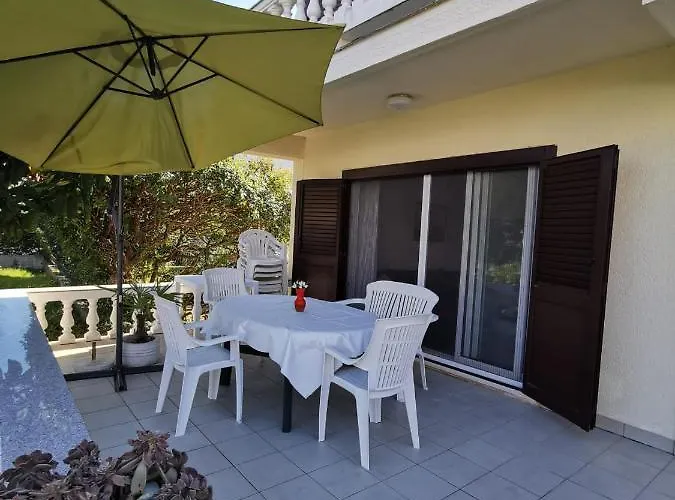 Nicole * بيبينيا